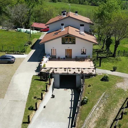 Apartment Rurales Patxillaborda